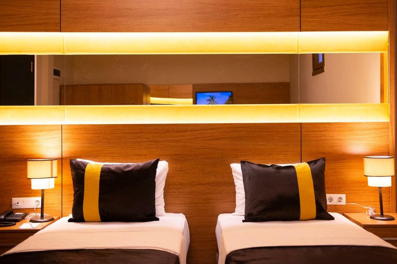 Karamans Sirkeci Suites Hotel Stambuł Zewnętrze zdjęcie